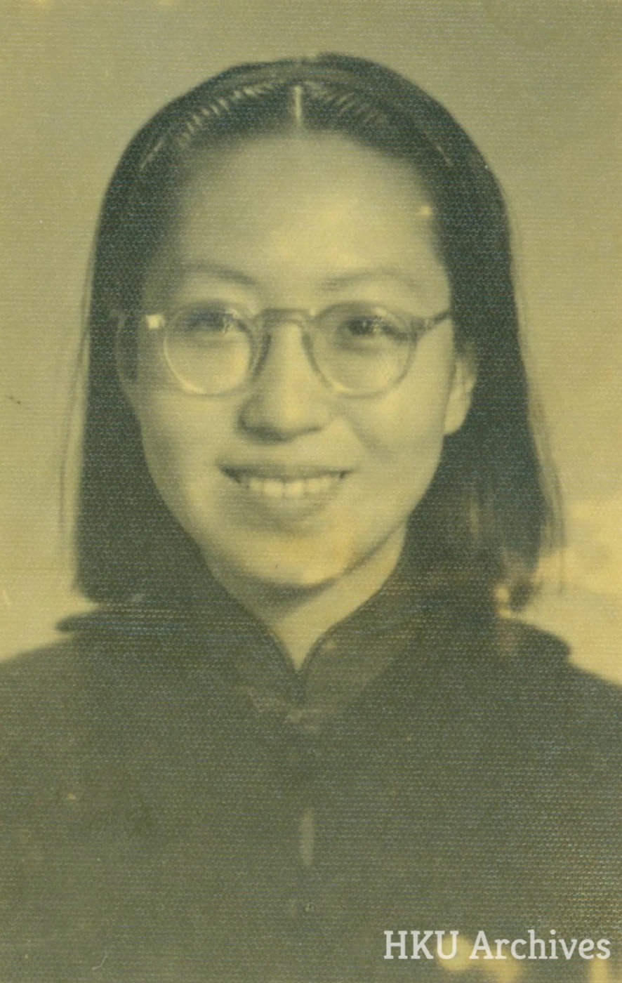 張愛玲的港大墨迹<br>
《百年愛玲，人文港大：張愛玲百年誕辰紀念文獻展》