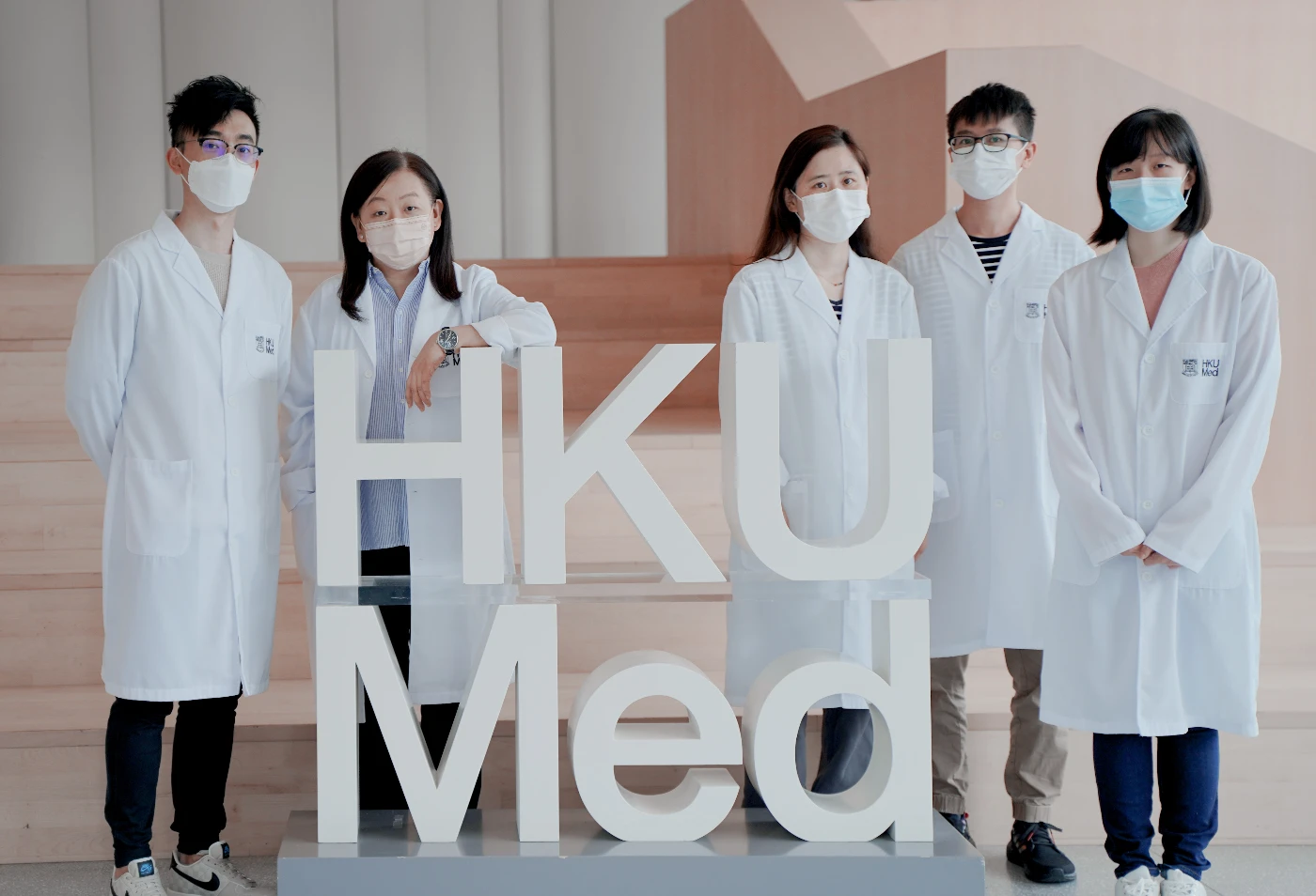 港大醫學院發現肝癌患者體內細胞外囊泡中的關鍵分子可作為肝癌早期診斷生物標記以及腫瘤治療靶點
