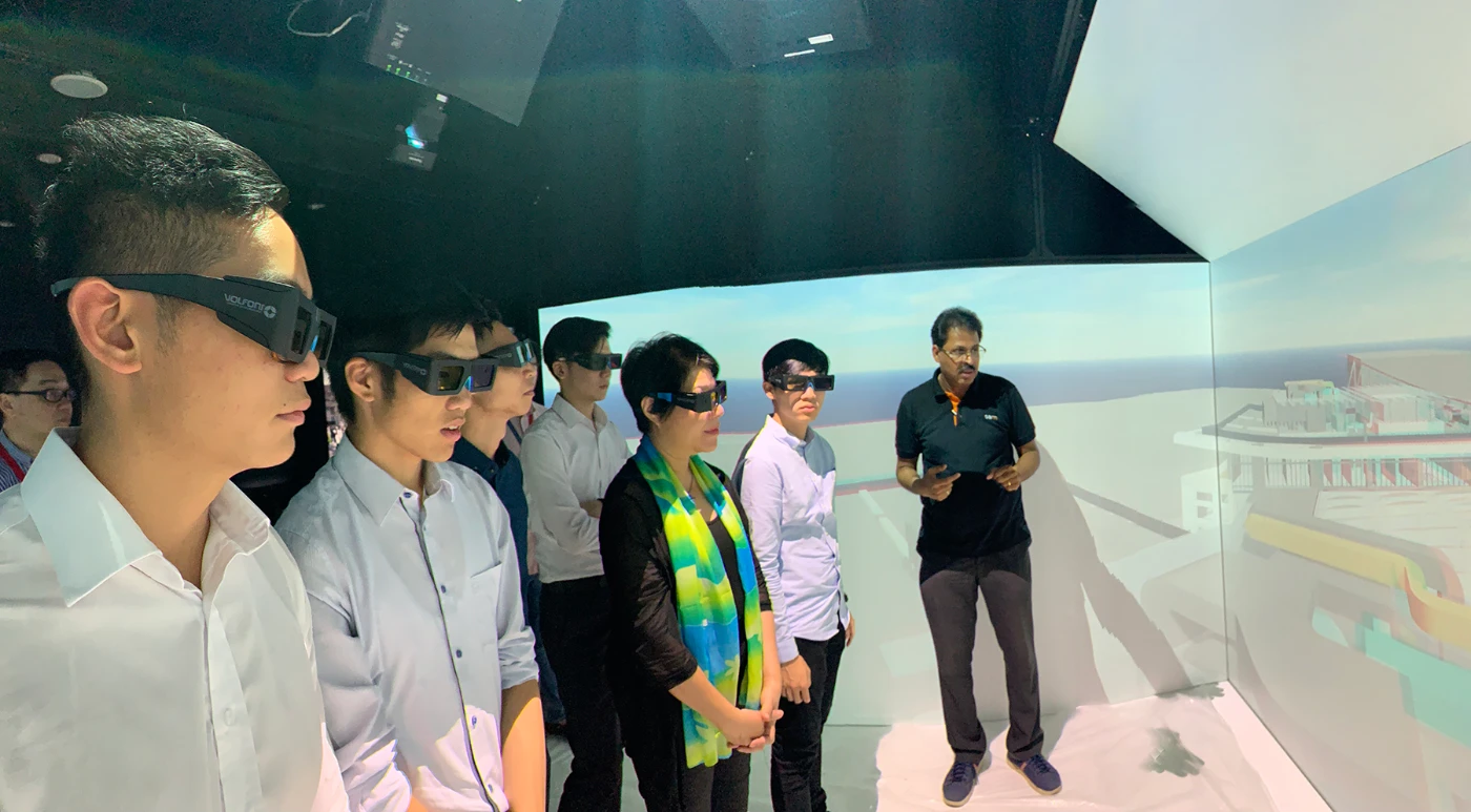 HKU team members visit Surbana Jurong, a Singaporean government-owned consultancy company focusing on infrastructure and urban development