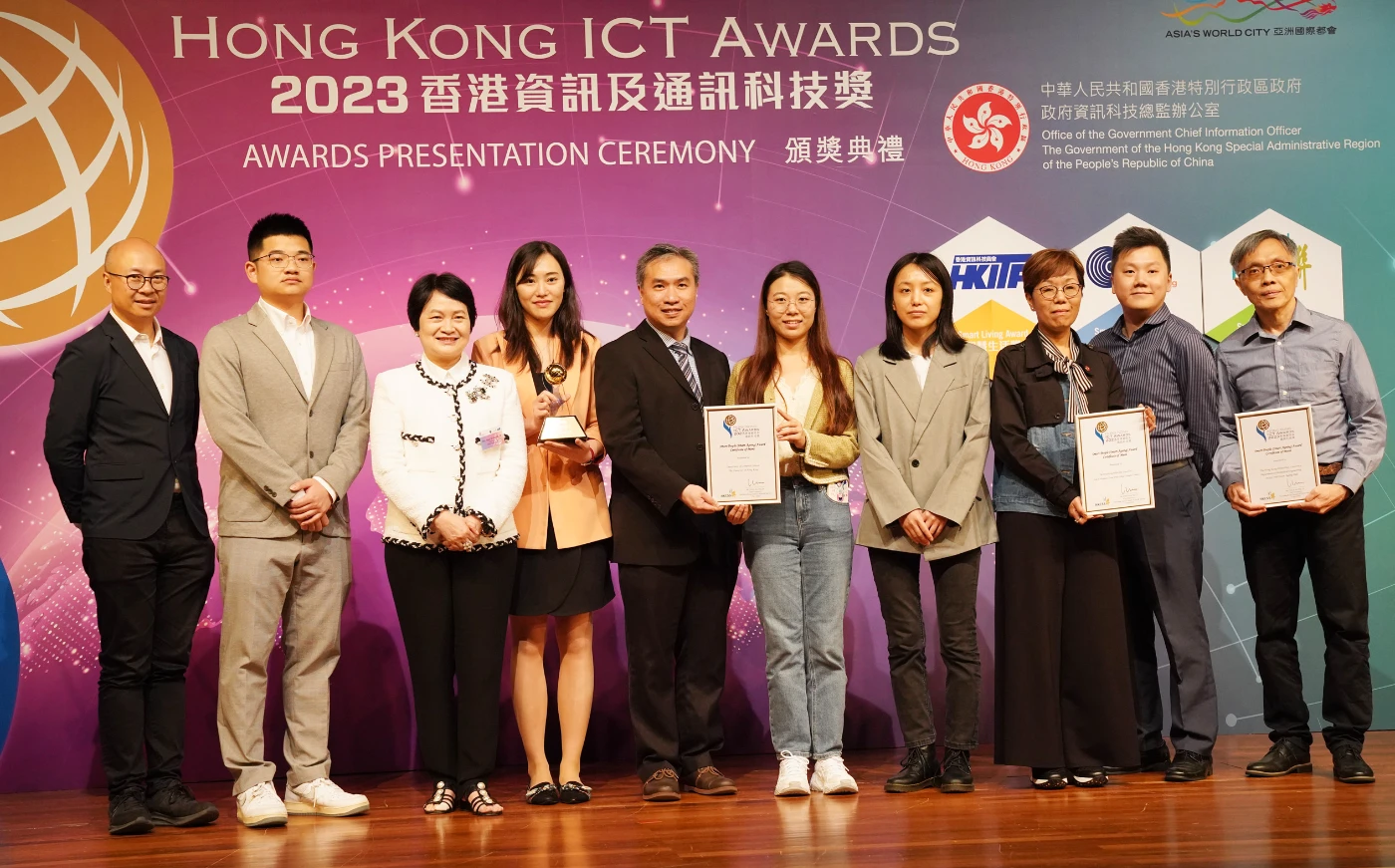 Little Bluebridge Foundation donated HK$15M to HKU HINCare to enhance software development and volunteering matching services