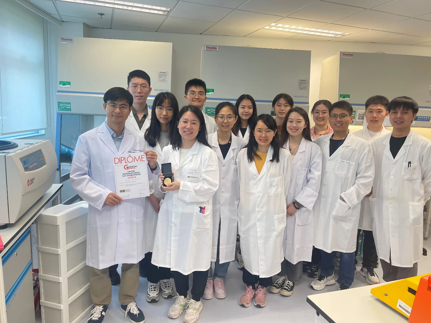港大醫學院研發新型肉桂醛納米藥物為治療類風濕性關節炎帶來突破