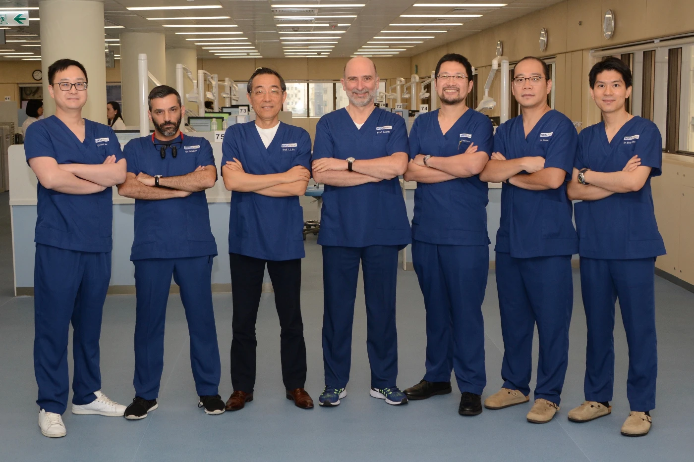 The first institution outside Europe to gain international recognition <br>
HKU Periodontology postgraduate programme receives European Federation of Periodontology accreditation