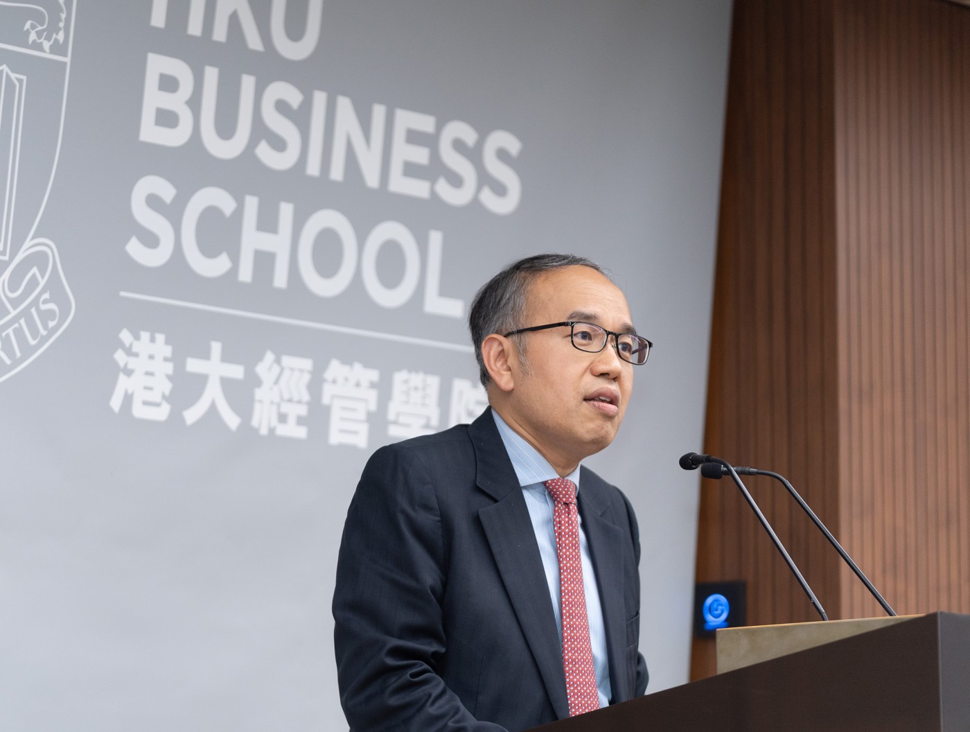 Mr. Christopher HUI, Secretary for Financial Services and the Treasury, delivers a keynote address at the event.