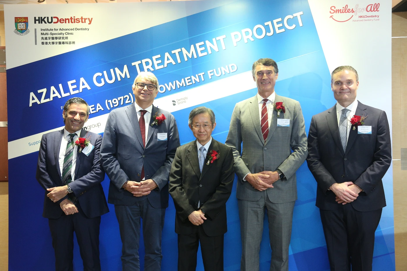 “Smiles-For-All” free dental care to Hong Kong’s underprivileged<br>
HKU Dentistry launches “Azalea Gum Treatment Project"
