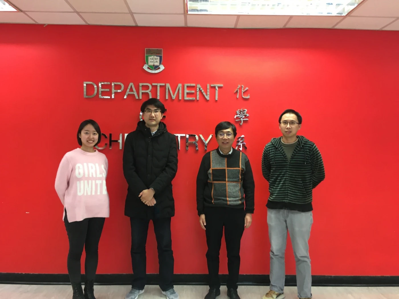 港⼤化學研究團隊破解無機化學謎題 - 首次發現廣泛應用在光電材料上的嗜金屬相互作用具排斥性，為製造新型超分子材料提供新觀點