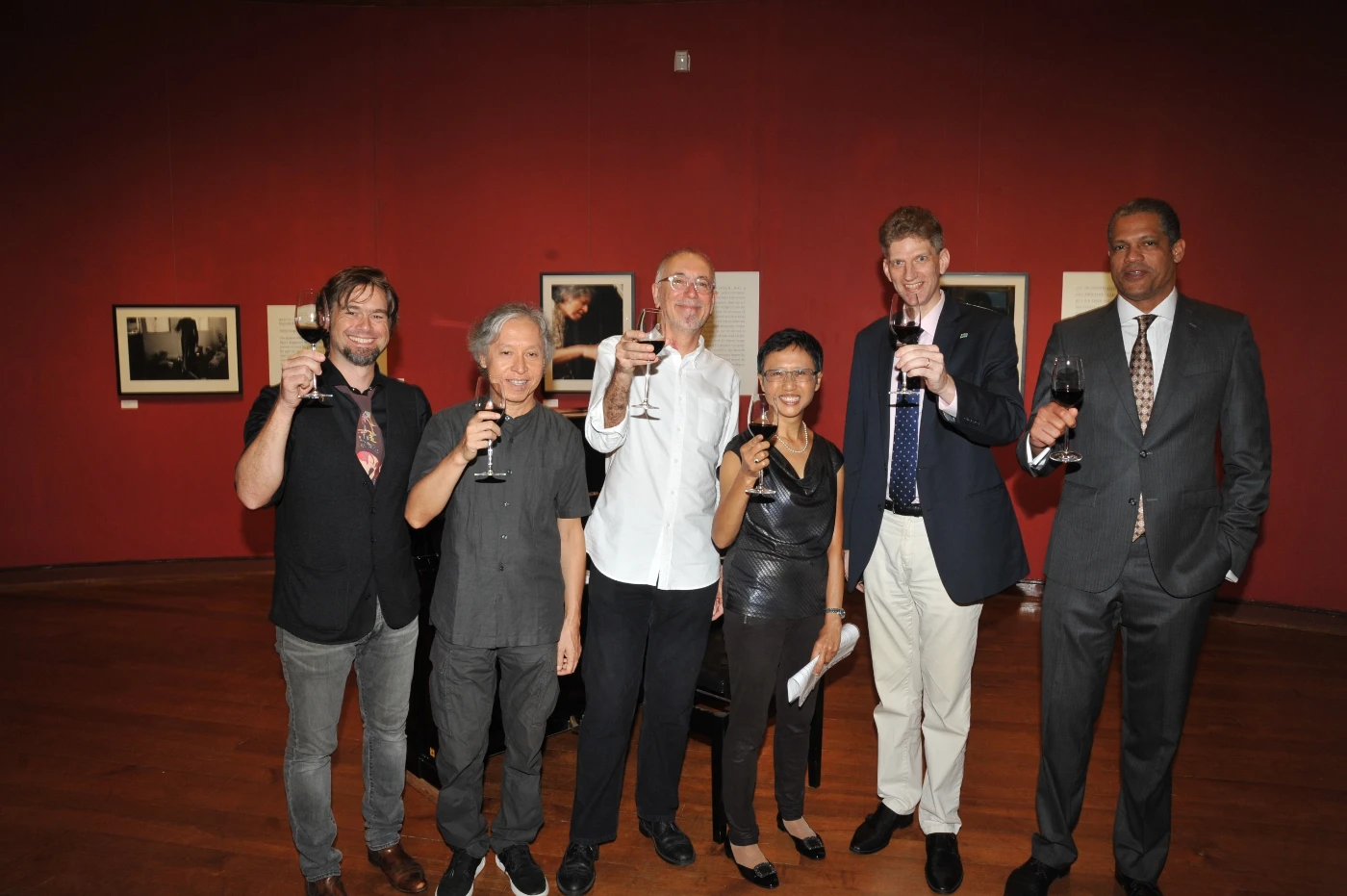 UMAG presents "Interruptions: with photographs by David Clarke and essays by Xu Xi"