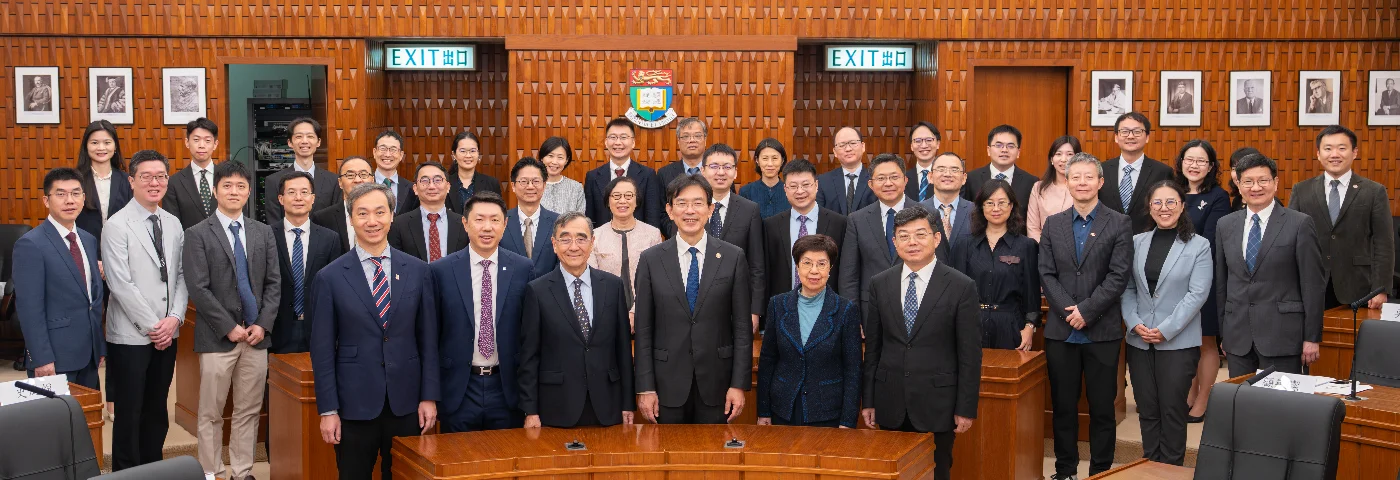 香港大學與清華大學簽署五份合作諒解備忘錄 深化合作交流