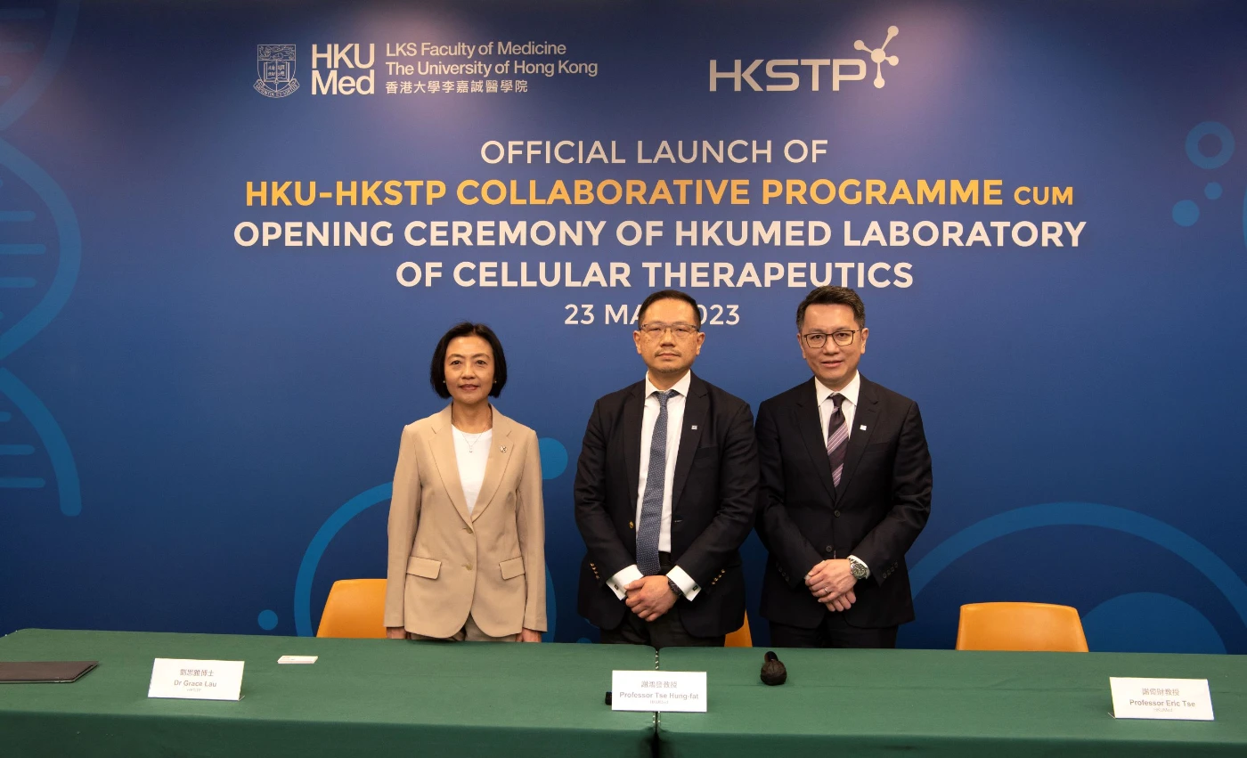 A Press Conference was held following the Opening Ceremony of HKUMed Laboratory of Cellular Therapeutics, chaired by (from left) Dr Grace Lau, Head of Institute for Translational Research, HKSTP; Professor Tse Hung-fat, Chair of Cardiovascular Medicine; Chairperson, Department of Medicine, School of Clinical Medicine, HKUMed, and Professor Eric Tse Wai-choi, Clinical Professor, Department of Medicine, School of Clinical Medicine, HKUMed.