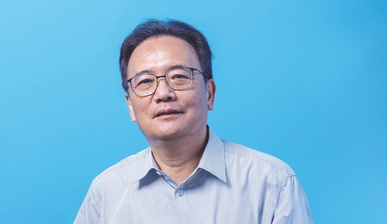 Professor Victor Li