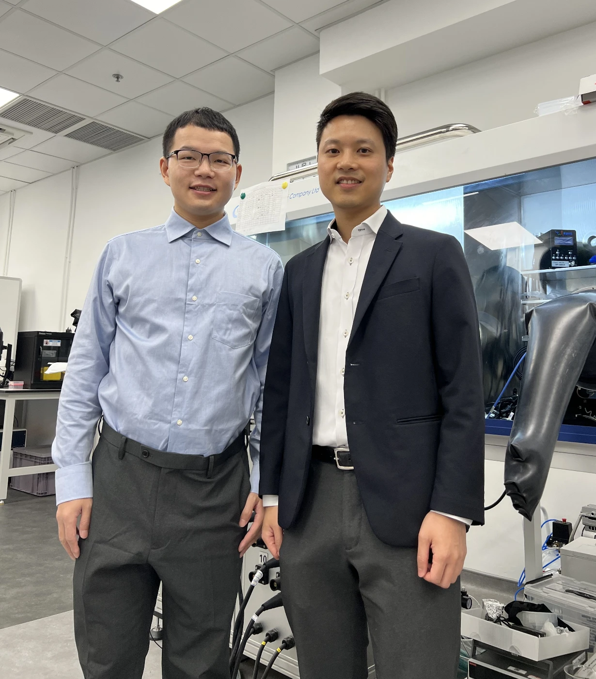 推動高效太陽能裝置開發：港大工程學者揭開提升有機光伏技術的關鍵