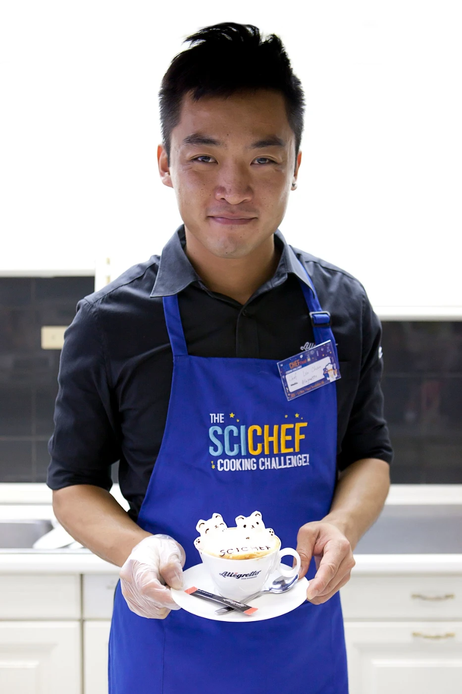 Chief barista Leo Chau presents his 3D latte bears creation
