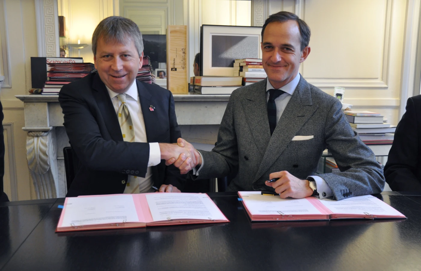 The University of Hong Kong and Sciences Po to officially launch an undergraduate dual degree programme from 2016/17 academic year