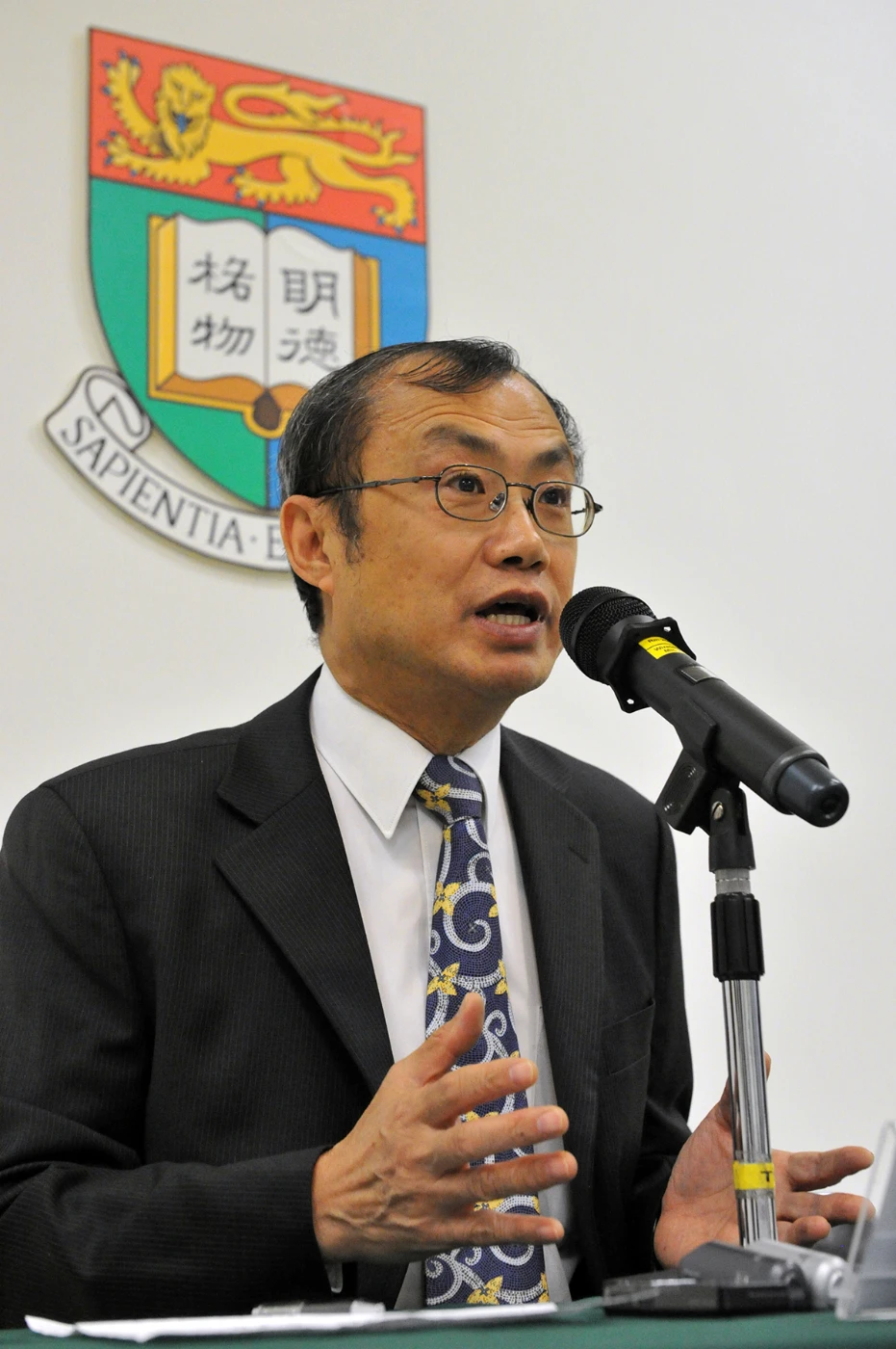 港大教育學者梁貫成教授獲國際數學教育委員會頒授2013年費萊登特爾獎