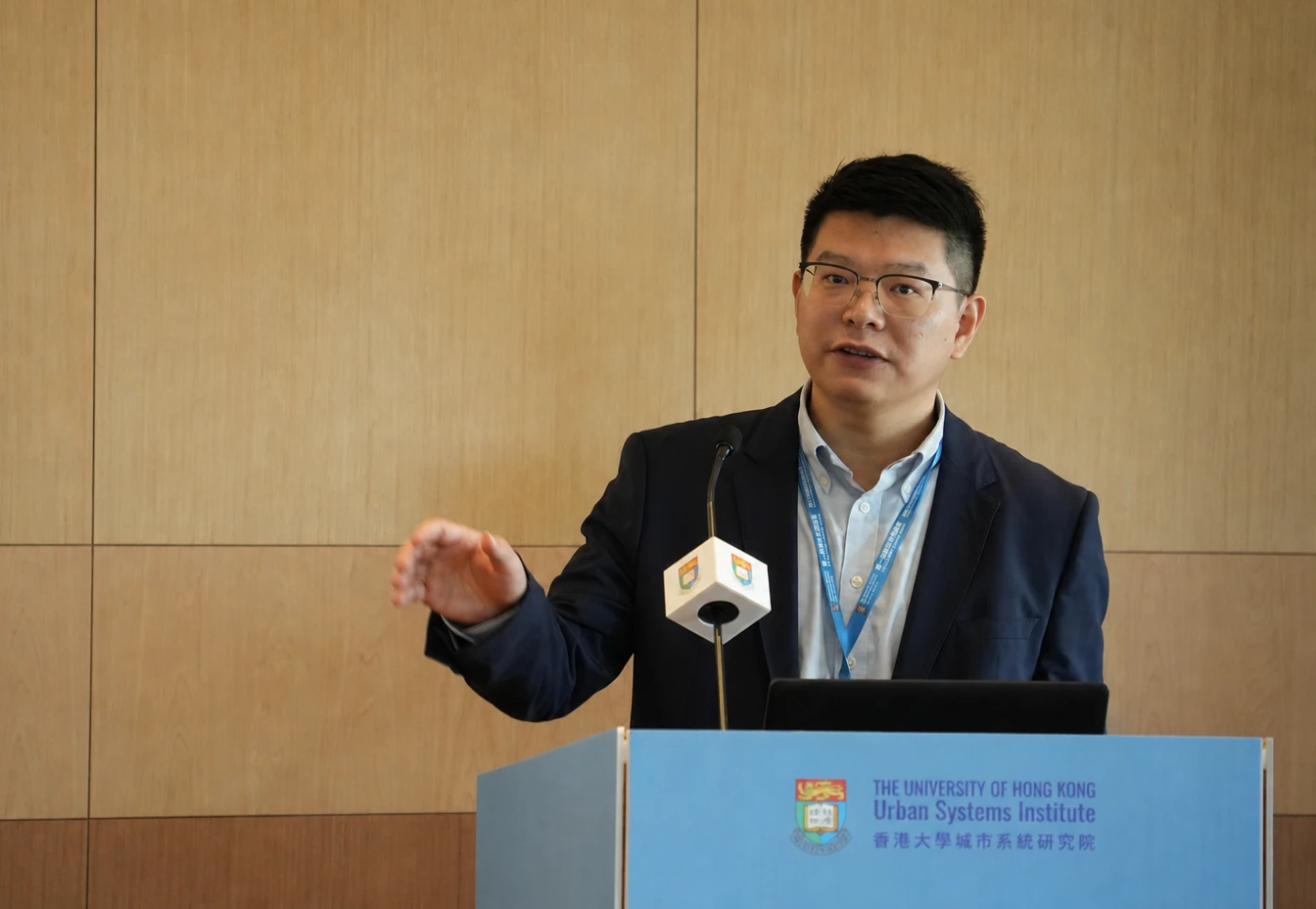 香港大學城市系統研究院副院長、建築學院陳斌教授