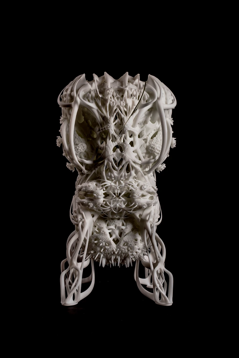 An exhibit from Metamorphosis or Confrontation
Vessels of Vanitas II
Tobias Klein
2016
Resin (white),
3D print (Stereolithography Apparatus SLA)
Edition of 3
75 x 25 x 40 cm
©Tobias Klein