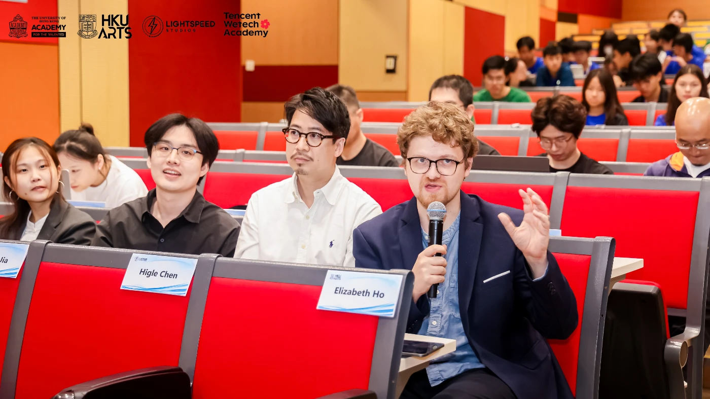 香港大學（港大）「菁英聚‧港大」計劃（HKU Academy for the Talented）聯同騰訊光子工作室群及Tencent WeTech Academy 籌辦「AI 冒險之旅：當人工智慧遇見遊戲」課程。