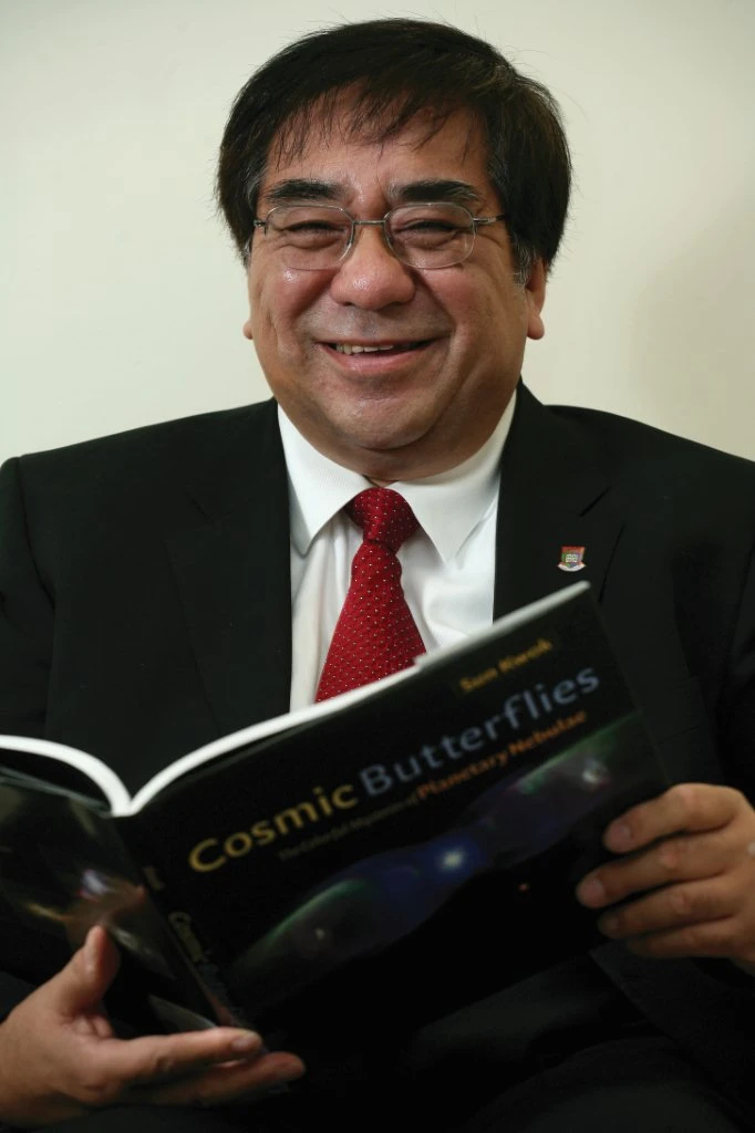 HKU Dean of Science Professor Sun Kwok<br>
Elected as Vice President of International Astronomical Union (IAU) Bioastronomy Commission